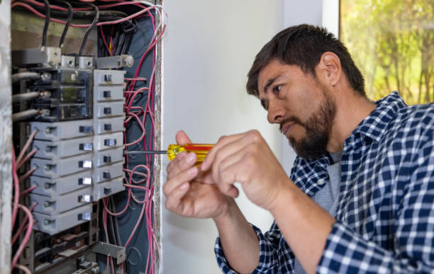  Fall River, WI Electrician Pros